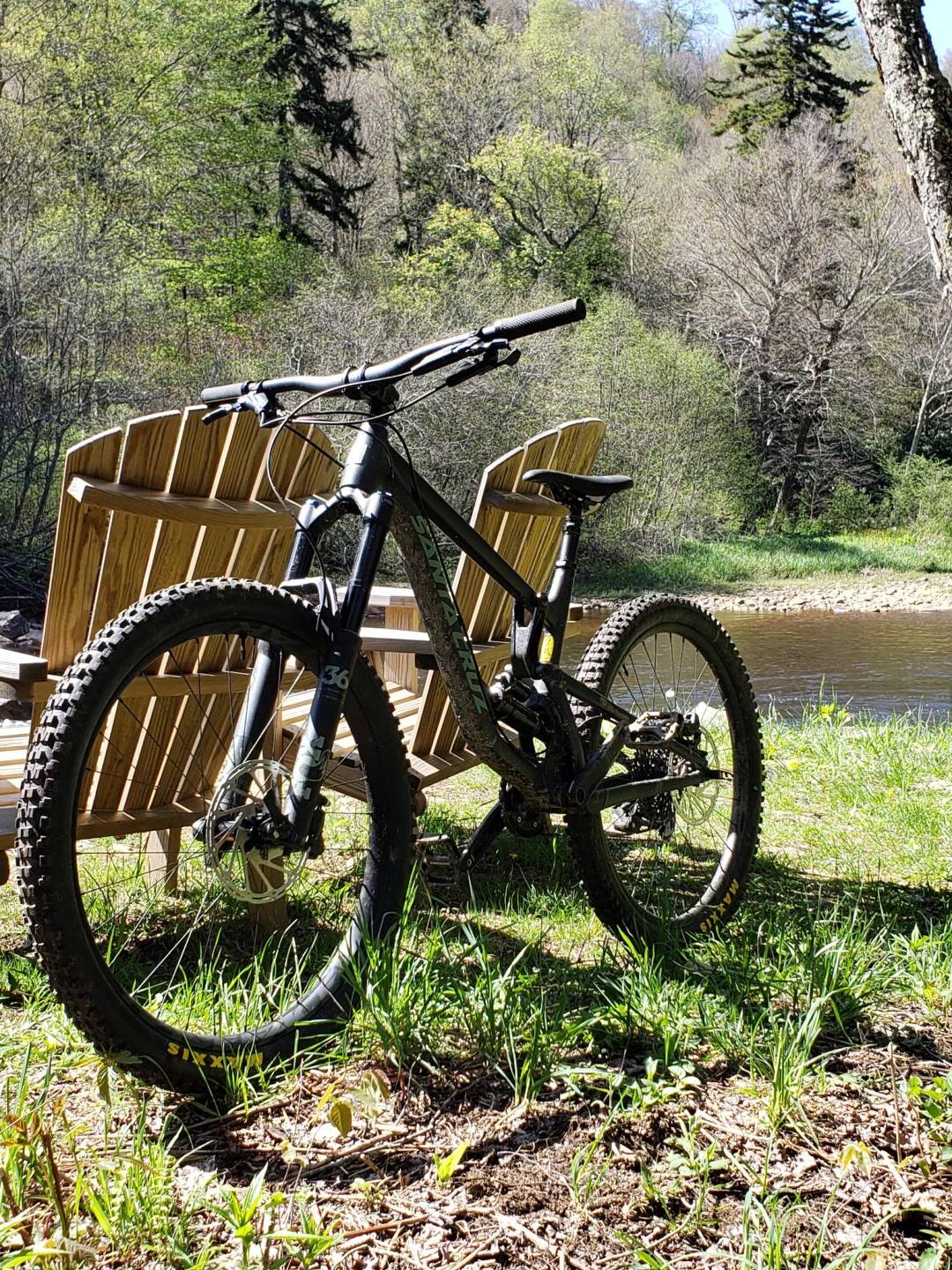 bike on elk river